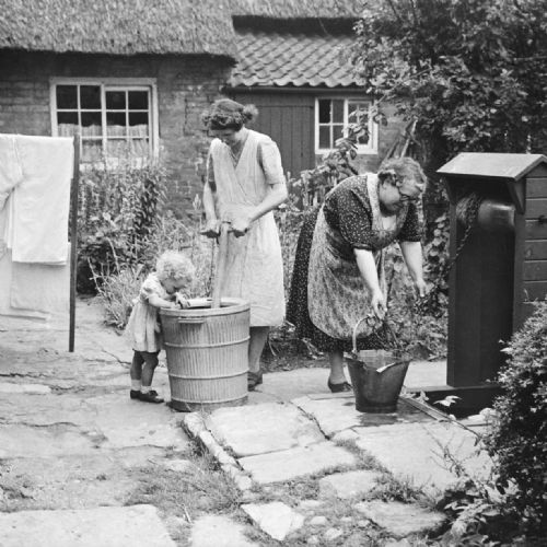Gedling Family in 1948
